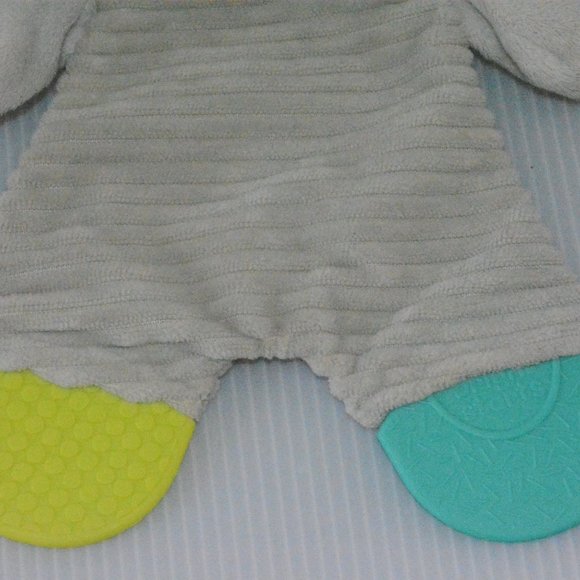 Bright Starts Elephant Snuggle Teethe Plush Lovey - Picture 6 of 7